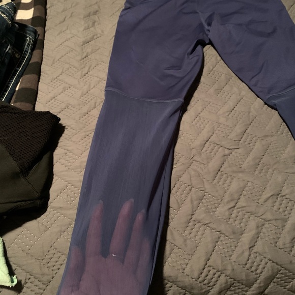 Blue full length leggings with mesh detail, sz Lg - Picture 4 of 4